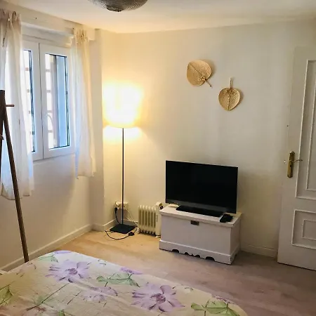 Acogedor Espacio En Pleno Casco Antiguo * Понтеведра